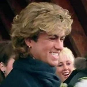 Meet your Posher, Adriana